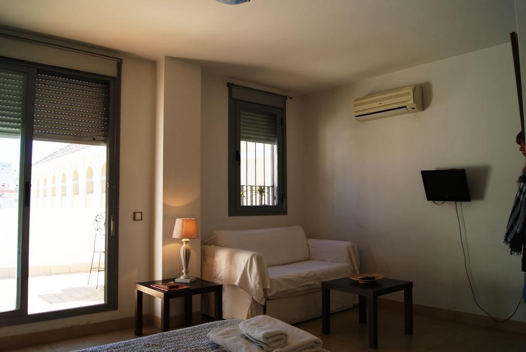 Apartamentos Turisticos La Encarnacion Севілья Екстер'єр фото