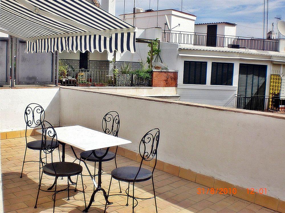 Apartamentos Turisticos La Encarnacion Севілья Екстер'єр фото