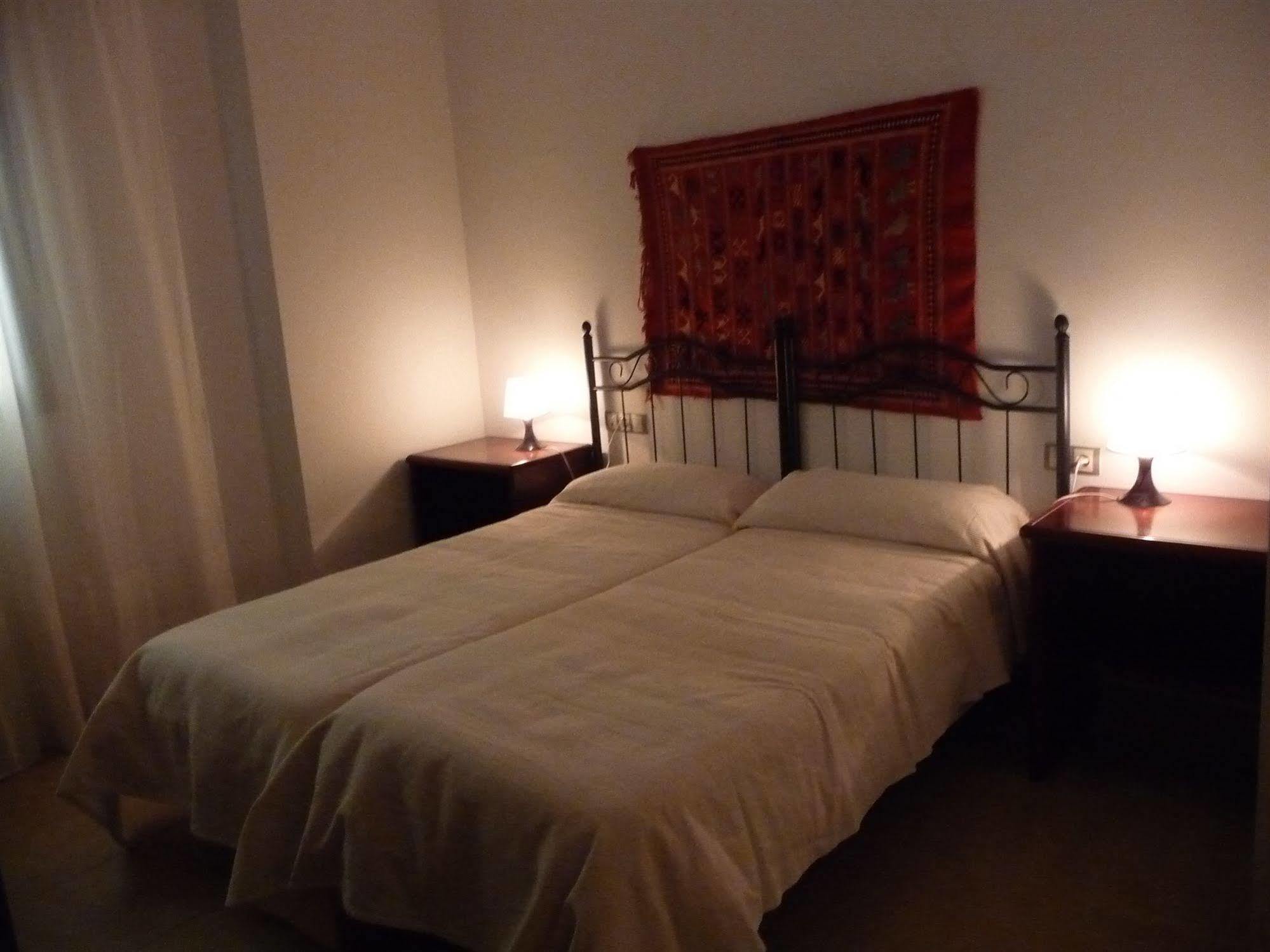 Apartamentos Turisticos La Encarnacion Севілья Екстер'єр фото
