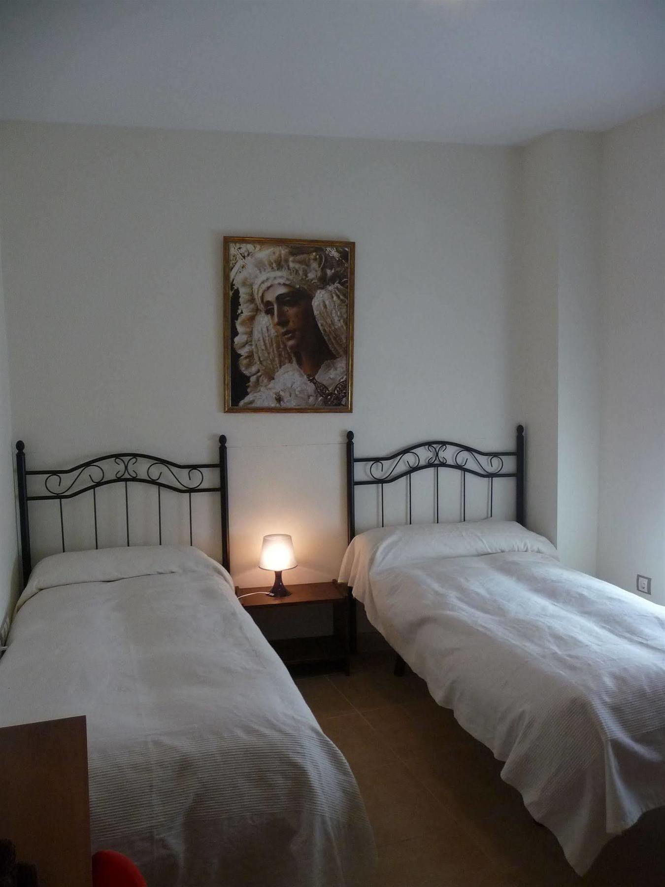 Apartamentos Turisticos La Encarnacion Севілья Екстер'єр фото